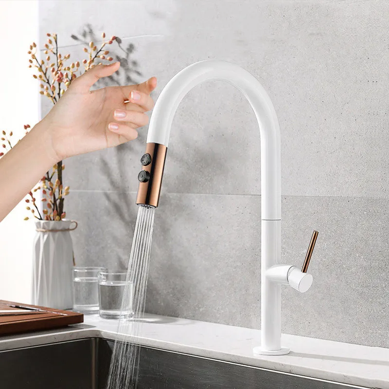 Rubinetti da cucina Smart Touc - Kitchen Appliances In White recensione e prezzo