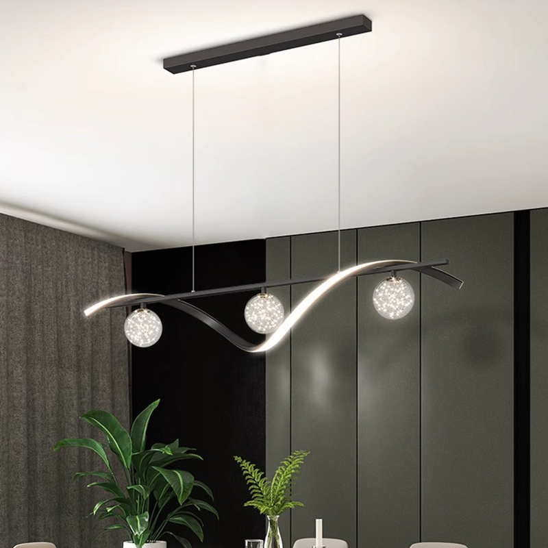 Lampade a sospensione moderne  - Kitchen Appliances In White recensione e prezzo
